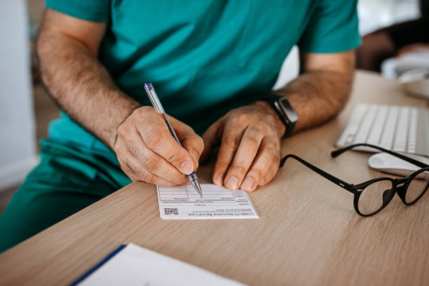 Advancing Your Career with Healthcare Certificate Programs